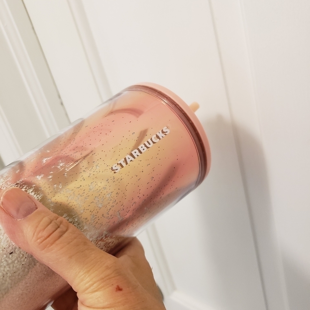 Starbucks Holiday 2019 Cascading Snow Rose Gold Pink Glitter 24 Oz T… - Picture 6 of 8